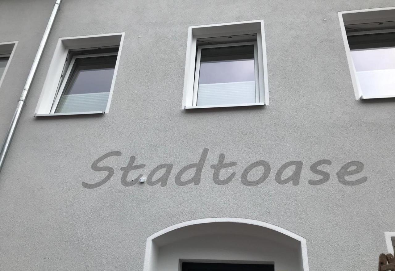 Stadtoase Geraeumige Gaestewohnungen Mit Balkon, Komfort, Modernitaet Und Ruhe, Fuer Monteure Geeignet, Free Wifi Frankenberg Exterior foto
