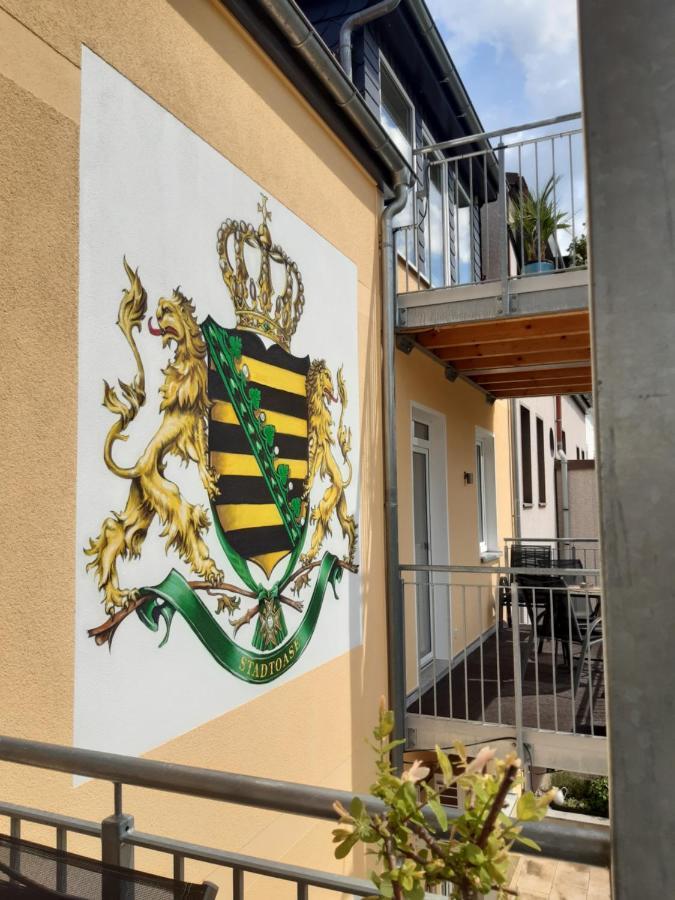 Stadtoase Geraeumige Gaestewohnungen Mit Balkon, Komfort, Modernitaet Und Ruhe, Fuer Monteure Geeignet, Free Wifi Frankenberg Exterior foto